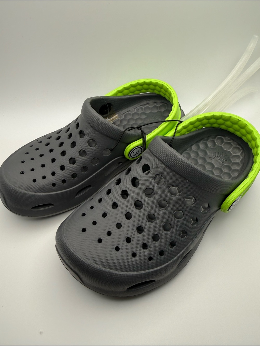 Joybees Crocs Kids Gray Clogs with Bright Green Heel Strap - Picture 3 of 14